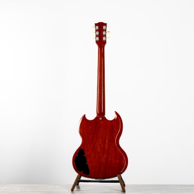 Gibson SG Standard 61 Maestro Vibrola, Vintage Cherry Sunburst | Demo image 3