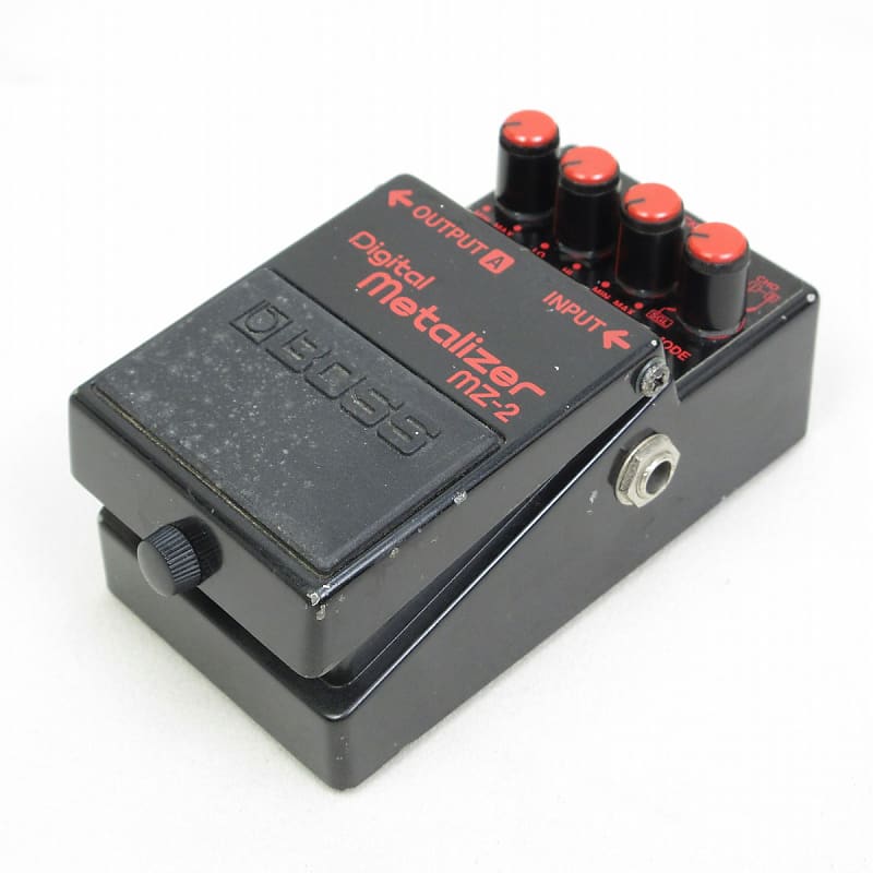 BOSS MZ-2 Digital Metalizer Distortion (02/08)