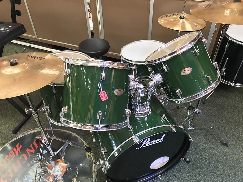 Pearl Forum Series 5pc Drum Set With Hardware & Zildjian ZBT Reverb