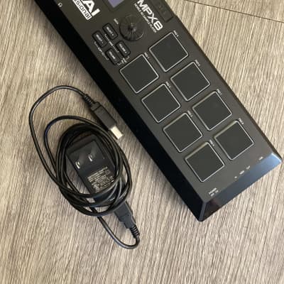 Akai MPX8 SD Sample Player | Reverb Canada