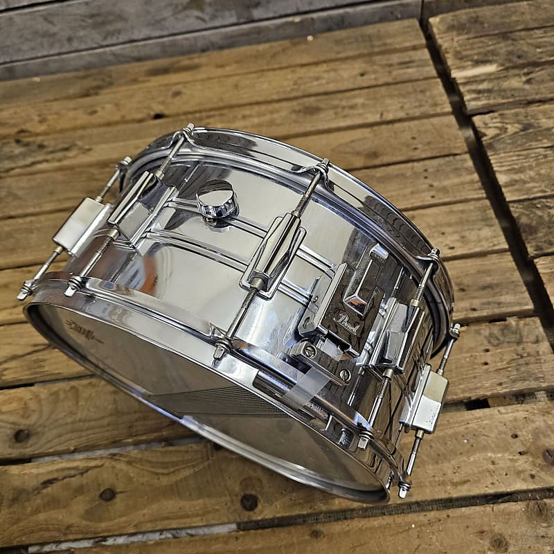 Pearl Custom Alloy Sensitone 14 x 5 Steel Snare Drum