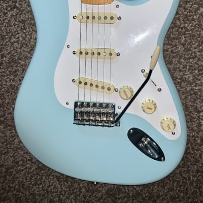 2018 Fender Classic Series '50s Stratocaster   electric guitar  daphne blue image 2