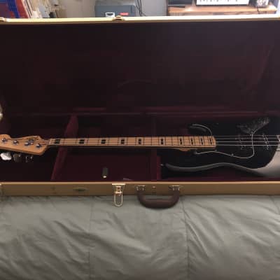 Fender American Deluxe Jazz Bass with Maple Fretboard - Black for sale