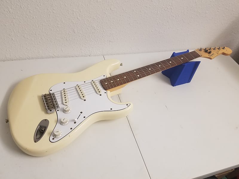 Squier Stratocaster Japan MIJ 1986 Vintage Olympic White 80s E Serial  Fender Strat HSS Rosewood Neck