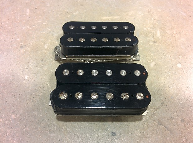 Gibson 500T/ 496R Pickups.