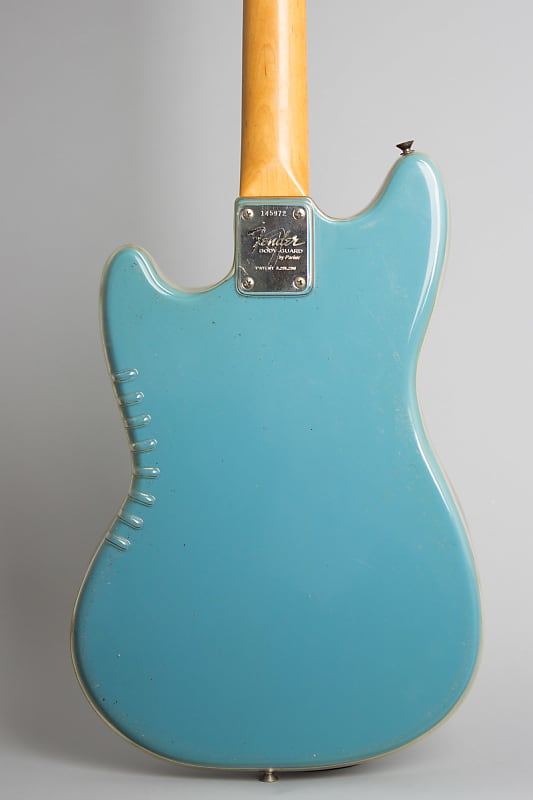 Fender Duo-Sonic II Solid Body Electric Guitar (1966), ser