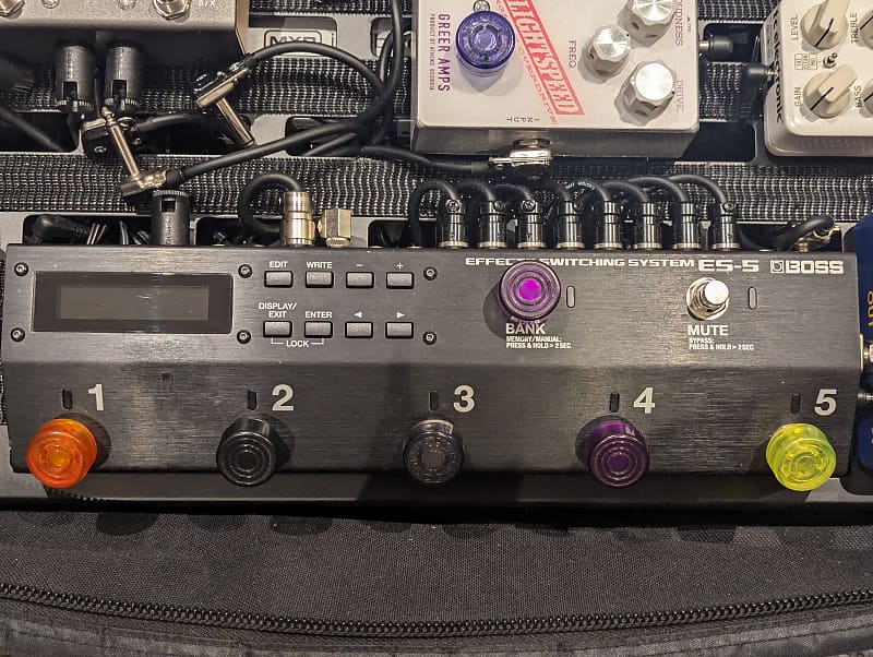 Boss ES-5 Effects Switching System