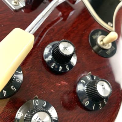 Gibson SG Special "Large Guard" with Vibrola 1967 - Cherry w/Gibson chip board case image 8