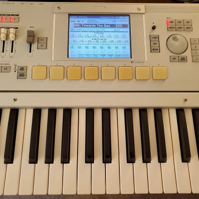 Korg M3 88 2010s - Gray