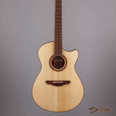 Dream Guitars Reverb