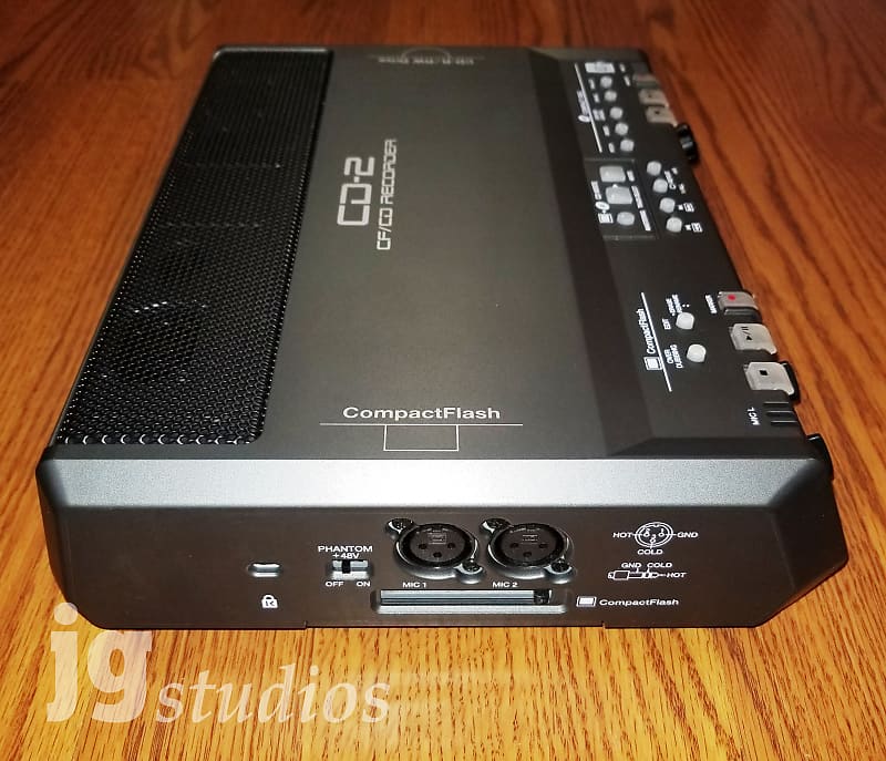 Roland CD-2 CF/CD Recorder Player Compact Flash /Compact