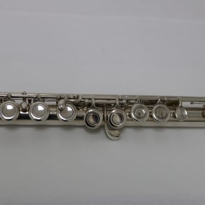 Armstrong Model 90 Sterling Silver Flute image 3