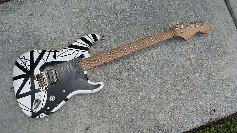 ＶＡＮ ＨＡＬＥＮギター hq720.jpg?sqp=-