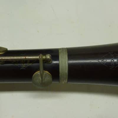 ANCIENNE CLARINETTE ARTIST NOBLET PARIS num B28311 image 9