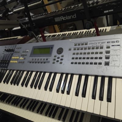 Yamaha Motif ES 6 Production Synthesizer 2000s - Local Pickup Only