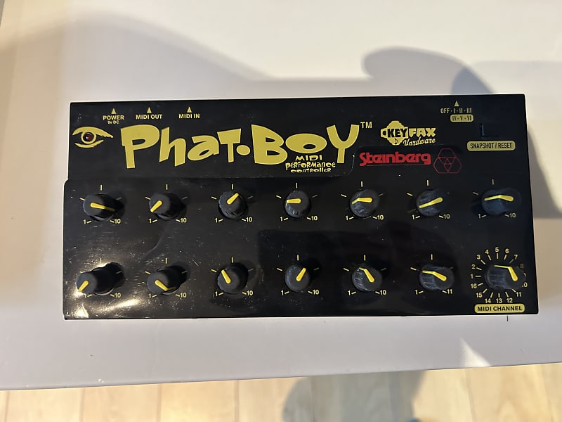 Keyfax Phat-Boy MIDIコントローラー KeyFax Phat-Boy | Vintage Synth Explorer