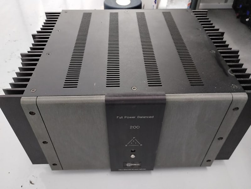 Krell FPB 200 Class A amplifier in excellent condition - 1990's