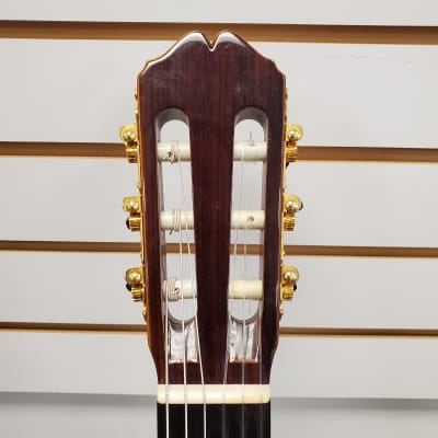 Don't miss out on this 1990 Alvarez Yairi CY127CE! image 4