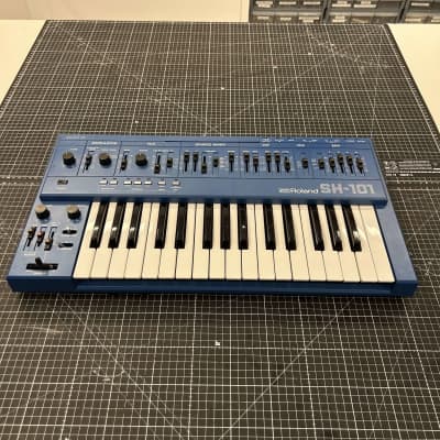 Roland SH-101 [Blue - 1982] - MINT and Pro-Serviced!