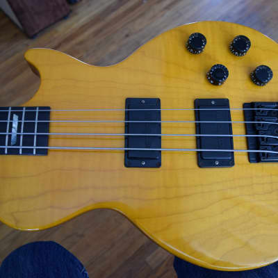 Gibson Les Paul Deluxe Plus Bass ,  LPB-2 ,  Hard case , Figured maple top, Great specimen image 3