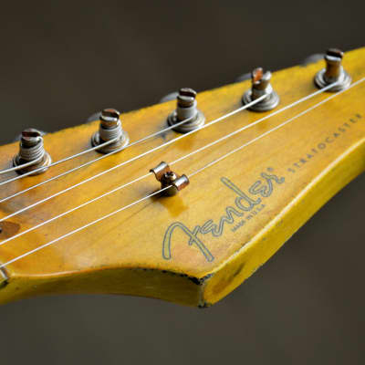 Fender Stratocaster  Standard Custom Relic Nitro Magenta Sparkle image 20