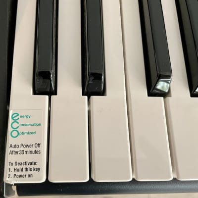 Yamaha PSR-E353 61-Key Portable Keyboard