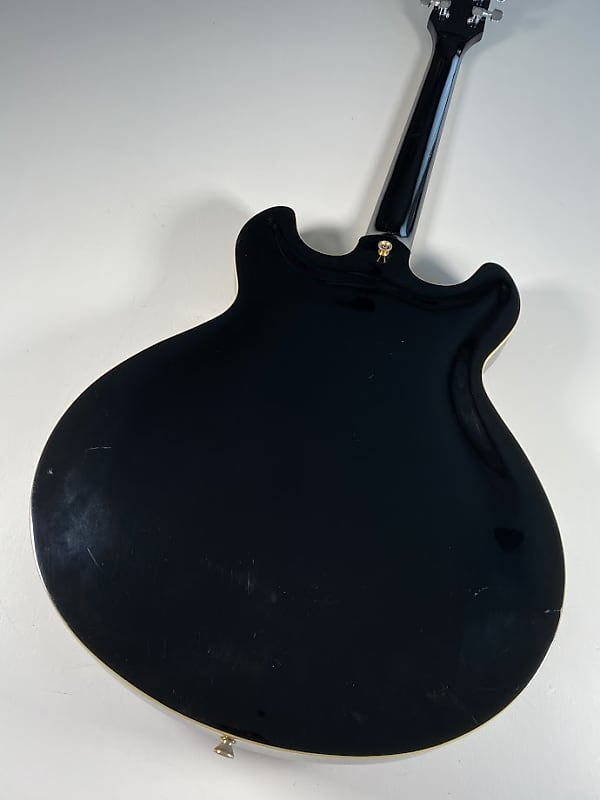YAMAHA SA1100 セミアコ YAMAHA Super Axe SA-1100 1988年製 買取ました デジマートにて