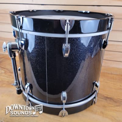 2012 Ludwig 18" x 14" Classic Maple Bass Drum with Enduro Hard Case, Original Claws - Black Sparkle image 3