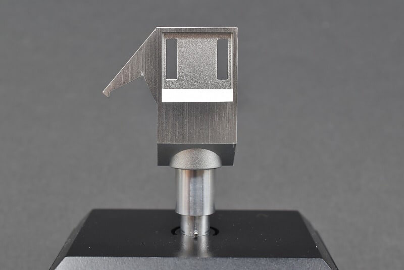 YAMAHA Headshell Shell 8.8g / 01  			