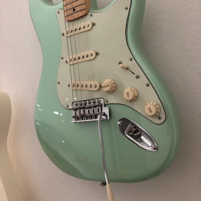 Fender Limited Edition Standard Stratocaster 2018 Sea Foam Pearl image 1