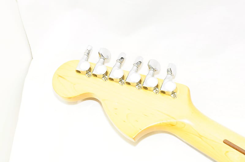 Fender Japan CST-50 ST72 Eシリアル 1984～1987