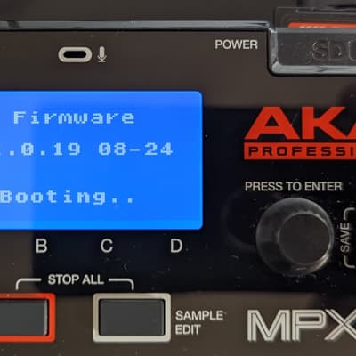 Akai MPX16 sampler, recorder, pad controller with 32GB SD card image 2