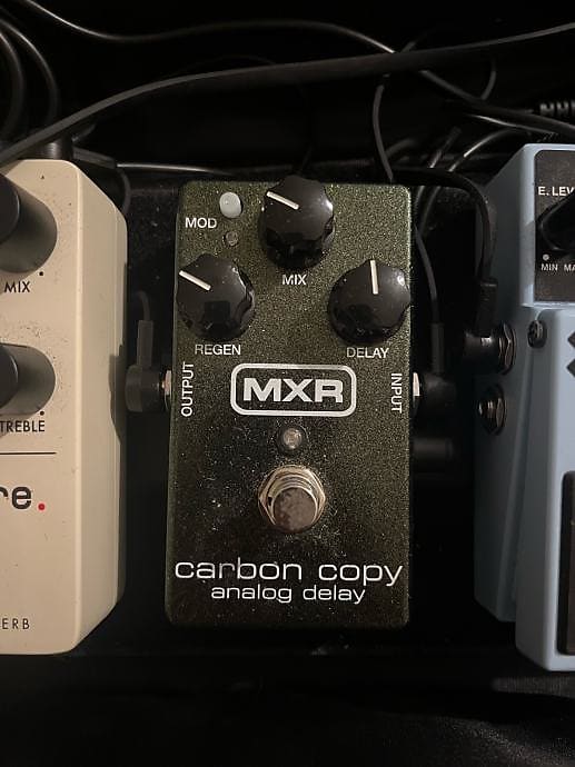 MXR M169 Carbon Copy Analog Delay