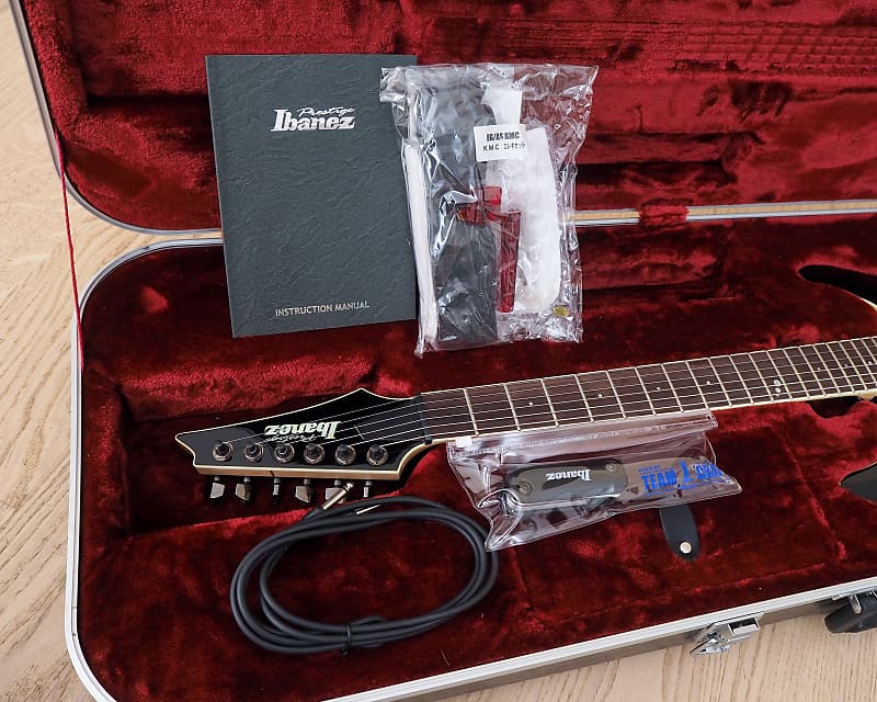 2011 Ibanez Prestige SV5470 Electric Guitar Black, Near Mint 2011 Ibanez Prestige SV5470 Electric Guitar Black, Near Mint