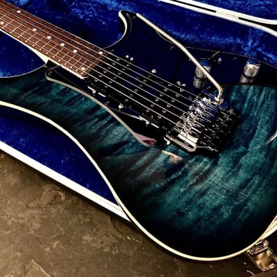 Vigier Excalibur Custom NAMM 2020 Deep Blue Flame Top Electric Guitar & Hiscox Hardshell Case imagen 2