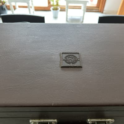 Selmer alto saxophone case image 7