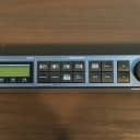 TC Helicon Voice Works  Vocal Harmonizer / Multi-Effect with Foot Switch