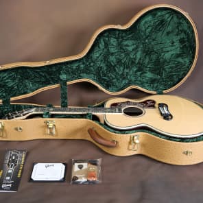 2016 Gibson SJ-200 Gallery Custom Vine Acoustic Guitar J-200 image 12