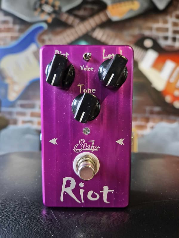 Suhr Riot