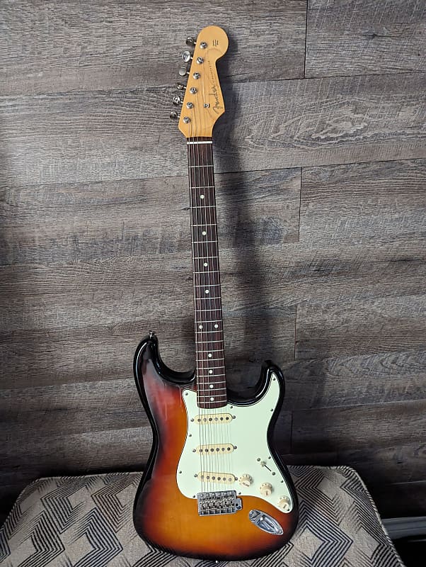Fender Stratocaster 62 reissue 1995 - Tobacco burst image 1