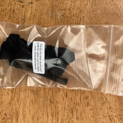 Earspasm Bb and Eb Clarinet Swab - Black Microfiber image 2