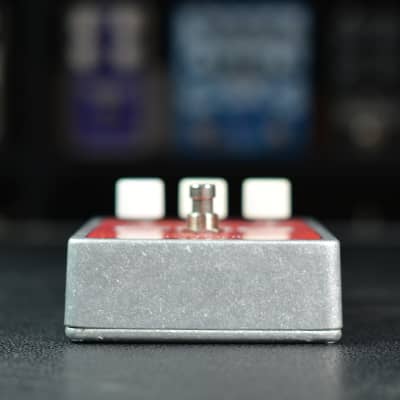 Electro-Harmonix Micro POG Polyphonic Octave Generator 2007 - Present - Red / Gray image 2