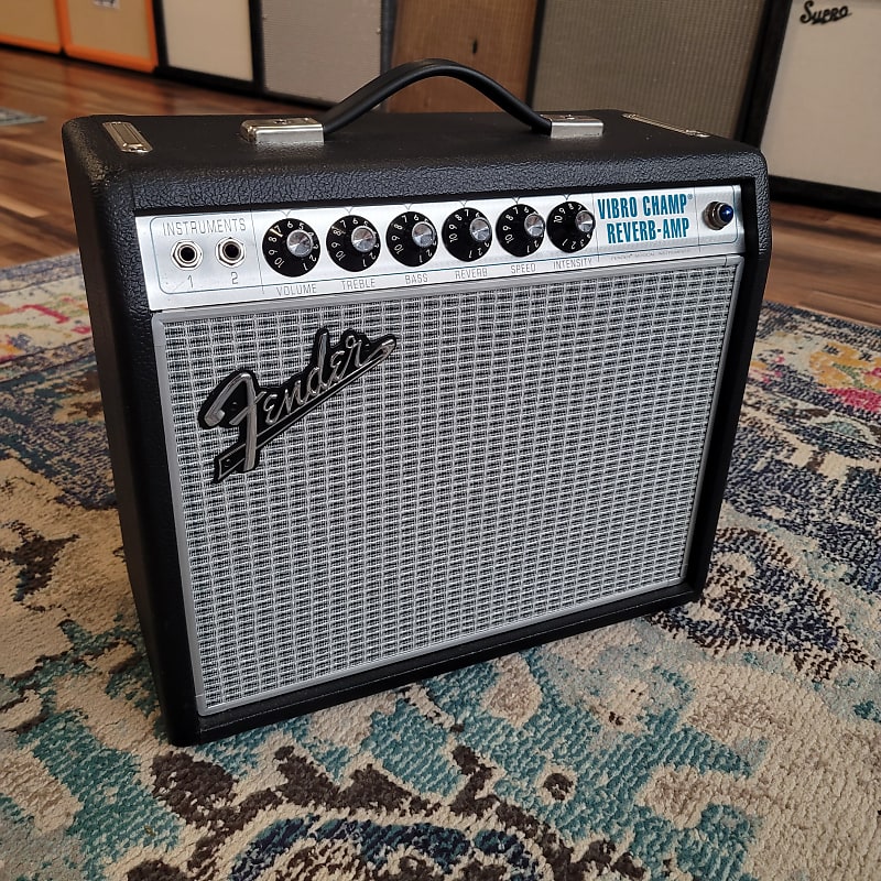 Used Fender '68 Custom Vibro Champ Reverb - Tube Combo Amp