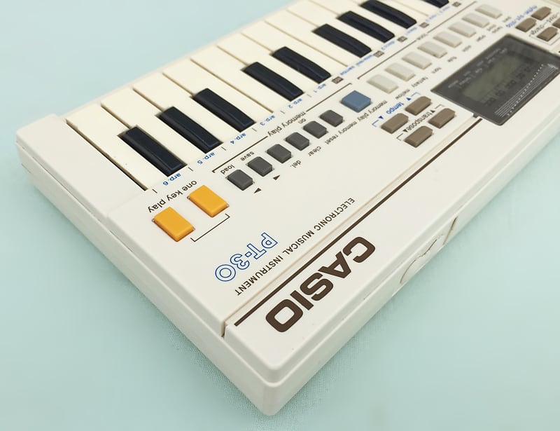 Casio PT-30 31-Key Mini Synthesizer