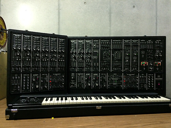 Roland clearance system 700