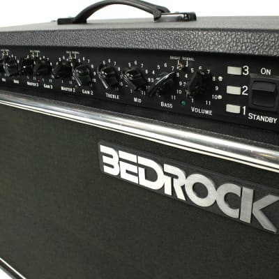 Bedrock 1000 Series 1052 60W 2x12 Combo 220V-240V - RARE! image 2
