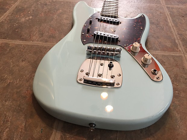 Mustang with top jazzmaster tremolo