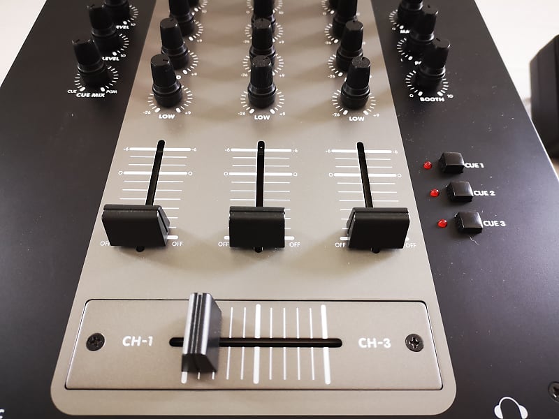 Stanton SMX.311 3-Channel DJ Mixer - Great Gently Used | Reverb