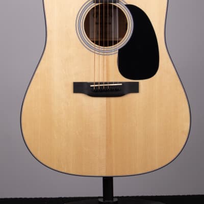【最終値下げ】Martin D-12 E Amazon.com: Martin D-X2E 12-string Acoustic-electric Guitar