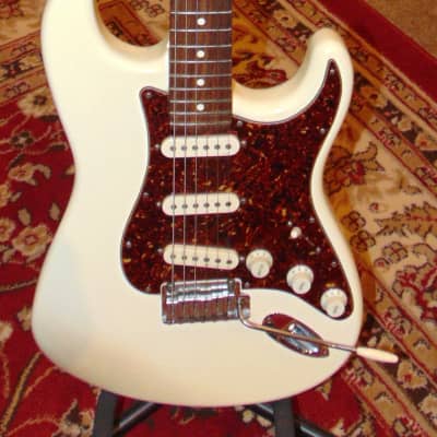 1996 Fender Jeff Beck Artist Series Stratocaster with Hot Noiseless Pickups and OHSC image 2